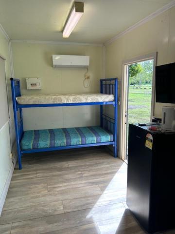 Territory Manor Motel & Caravan Park Mataranka Cameră foto